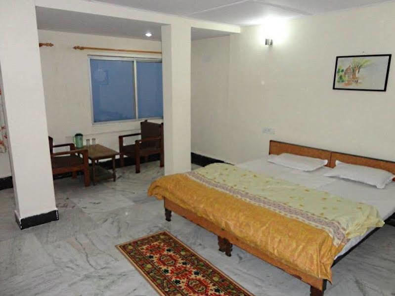 Treebo Mayur, Mall Road Mussoorie Eksteriør billede